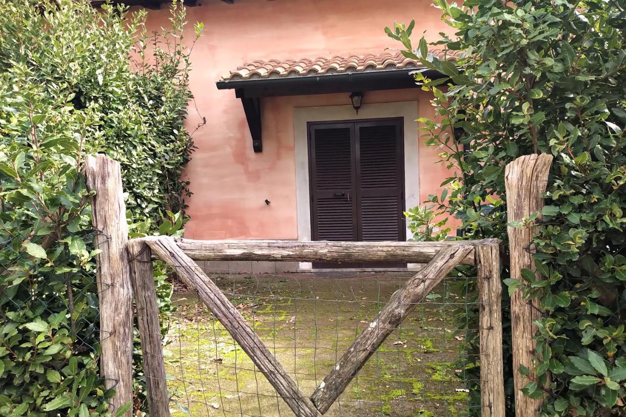 Agriturismo Tenuta Monte La Guardia Castel Giuliano Экстерьер фото